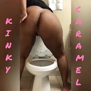 Big Booty Shitty Twerk