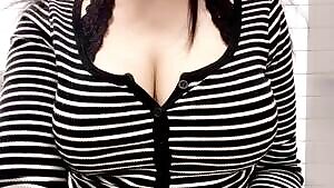 Just a quickie in between classes 🙈 peek a boo