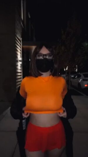 NSFW Cosplay Amateur Boobs Fetish Public