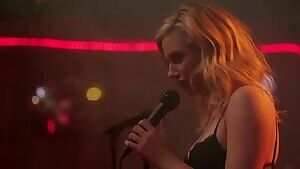 Lili Reinhart - Riverdale S2 E8