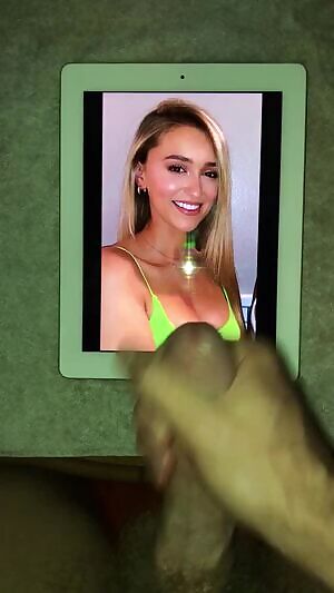 Had to give this gorgeous blonde a load