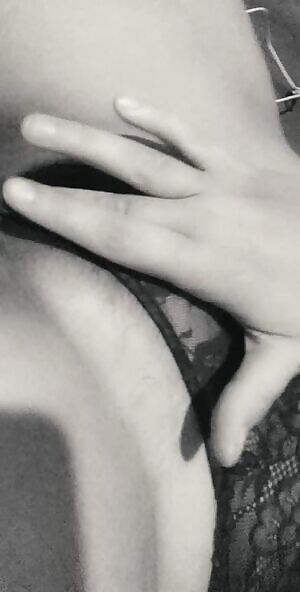 Anyone want to make a black and white ilm with me tonight