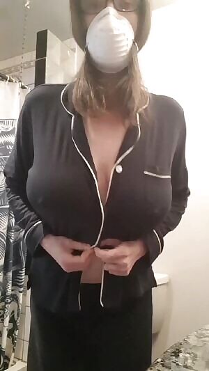 we can still have fun in quarantine 😉😷💕