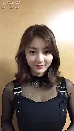 Twice - Jihyo being cute af