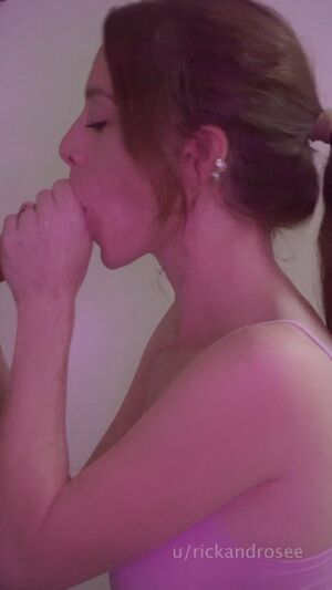 I think I look pretty good with cum running down my chin