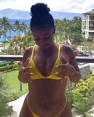 Not playing fair 😍🤤