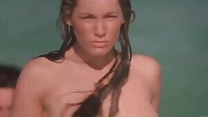 Kelly Brook Busty Plot In Survival Island