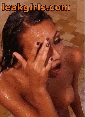 sexy janice griffith loves getting cum in her eye