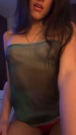 The cutest titty drop you’ll see all day 🥰
