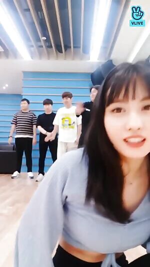 Twice Momo & her cute boob mole!