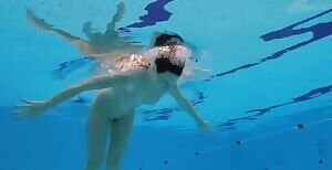 Another cute little butt in the pool