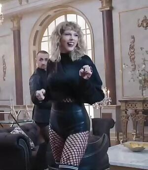 Anyone else ready for Taylor Swift's album? I know how I'm celebrating...PM.
