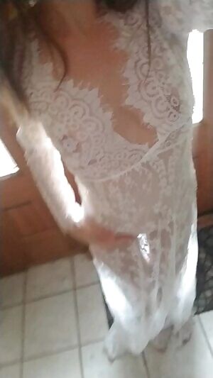 May I be your ghostly bride? 👰👻 F/37