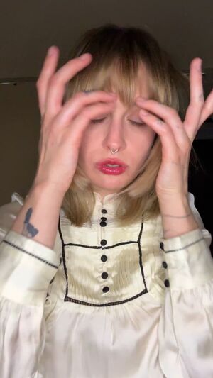 Giantess IRL Saliva Throat Vore