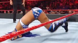 Sasha Banks RAW
