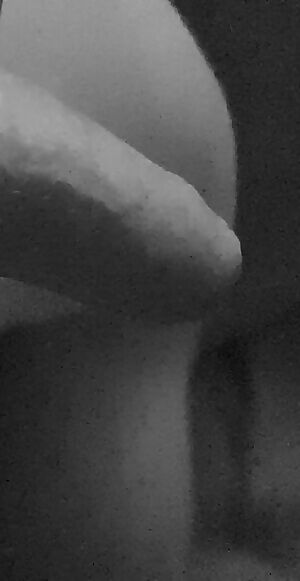 My soft uncut cock 🙈