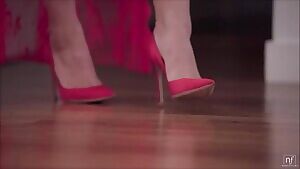 Gina Valentina - The Essence Of Romance