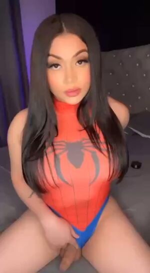 Trans Women Homemade MILF Masturbating NSFW
