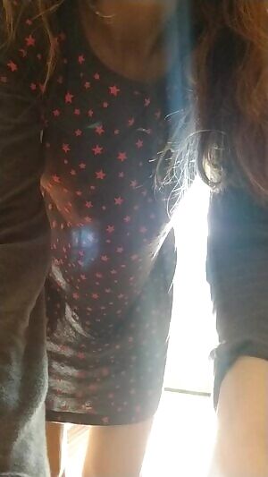 keriberry_420 : How I love to say good morning F/37