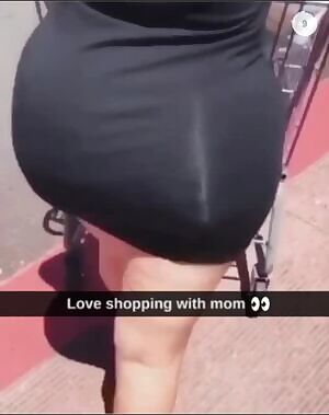 Shopping with mom