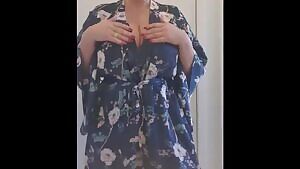 Bathroom fun in my white bra and panties xx 54yo  🇦🇺💋