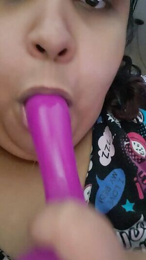 1 upvote = 1 video to ur inbox. My face is just as nice check my profile. New friends welcome kik/snap lipstickonme 🔞🔞🔞