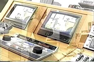 Sarenna Removes Black Dress Loop