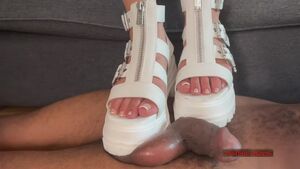 Ball Stomping Ballbusting CBT CFNM Femdom