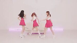 APINK - Hayoung, Naeun, Bomi