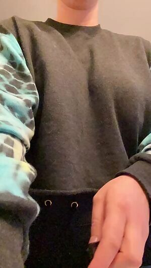 A titty drop to make your Friday 😘😘