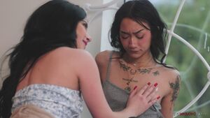 LesbianDrip 69 Face Sitting Lesbian Lesbians