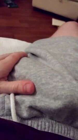 Tie to get Friday evening started, I'd say. Join me? Get in my PMs 😘