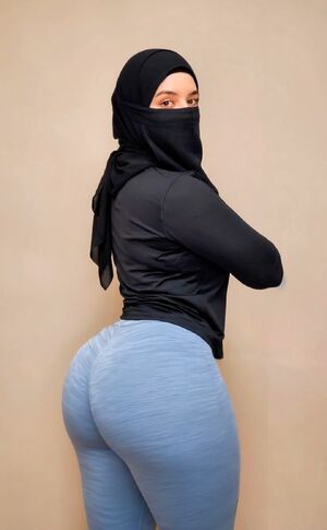 OnlyFans Creators Arab Hijab