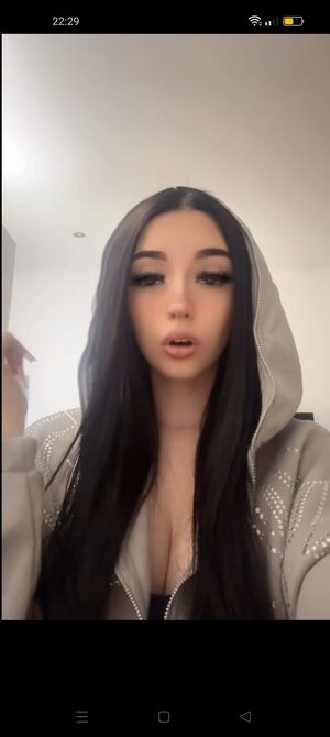 Bare Face Amateur Big Tits Cute