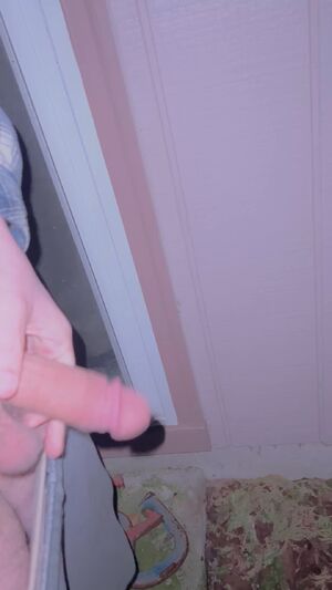 Male Pissing Exhibitionist Outdoor Piss