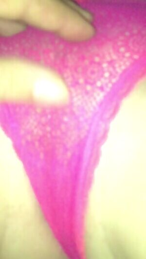 Playing with pink panties  xoxo 😘