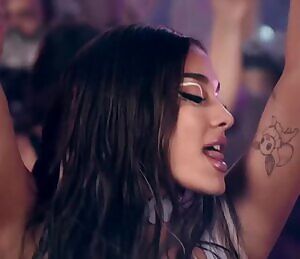 Her tongue asking for some action