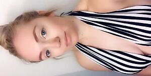 Swimsuit nude selfie 😋