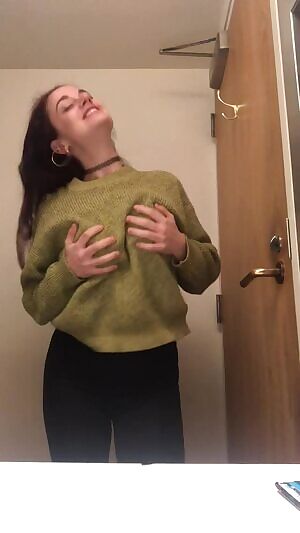 or those who enjoy titty drops and pierced nips 😘