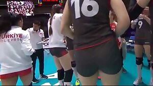 Zehra Güneş and Serbian Volleyball Girls