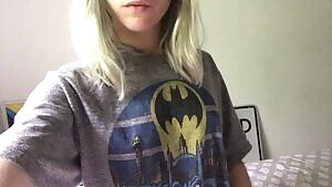 ♡ Cheers to the weekend. Get off with me on , grab a , or be my companion with a !