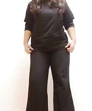 Are black scrubs deceiving?