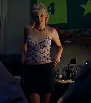 Amy Smart in 'Road Trip'