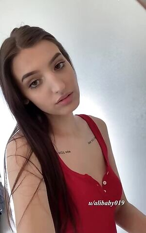 Petite tit reveal 💞