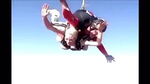 7886 pussy parachute