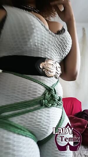 The Reason my animal crossing village is named ThiccVille