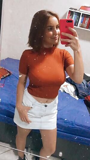 Tribute her she deserves it Kik: cumshotlorena