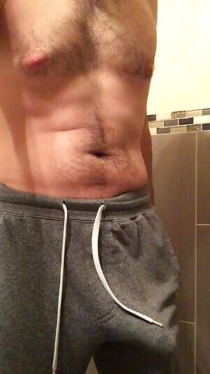 Oh no! I forgot to put on undies :o