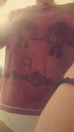 Here's a comfy drop, sorry {f}or the panties 🤷‍♀️