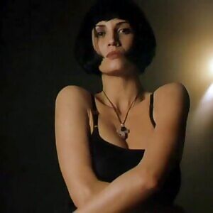 Elia Galeria fits this sub to a black-t